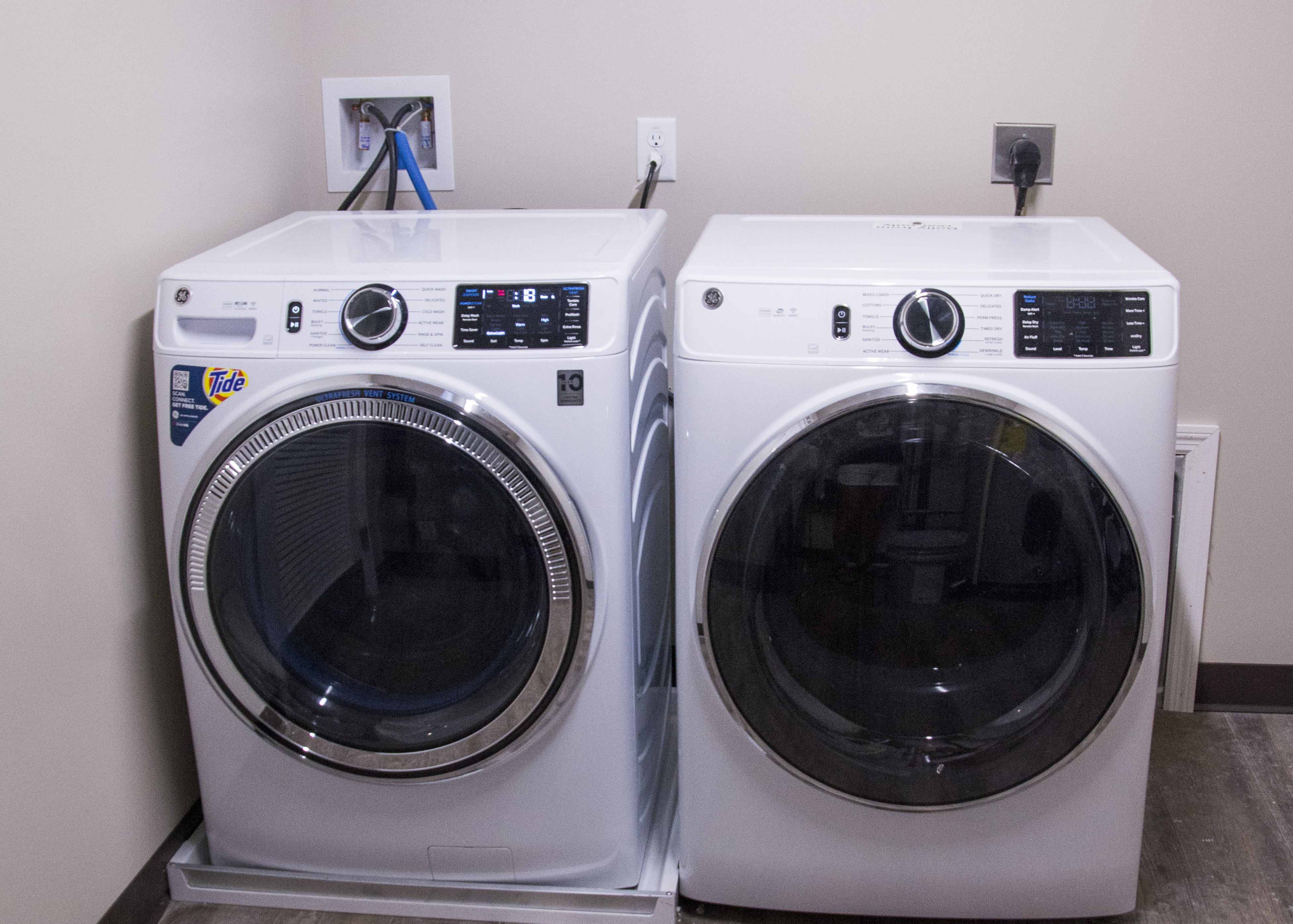 Washer & Dryer